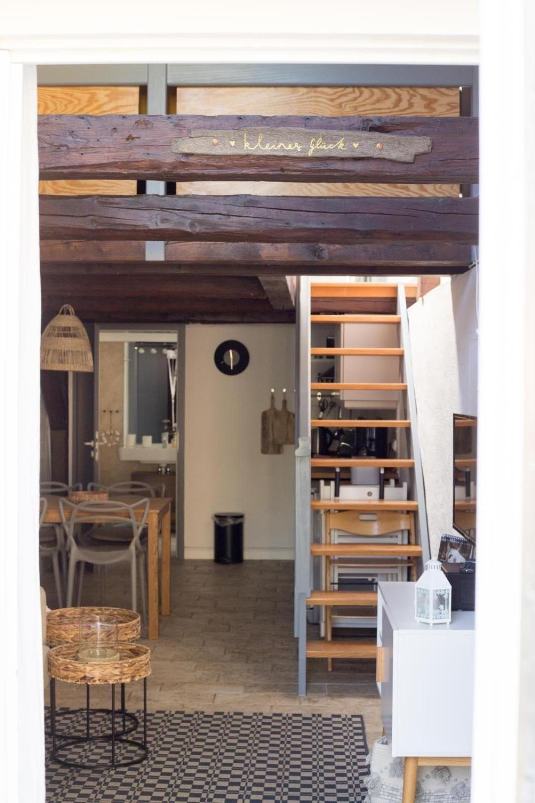 Auf-Den-Hoefen-Wohnung-05-Kleines-Glueck Кюлунгсборн Екстер'єр фото